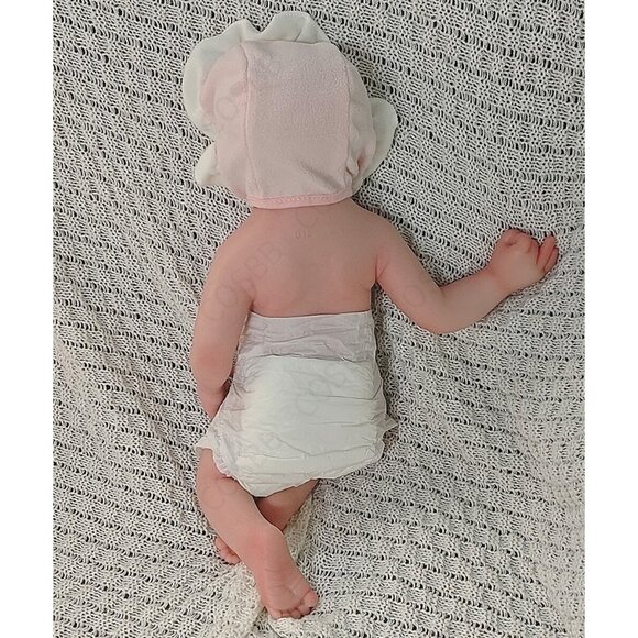 45cm Full Body Silicone Reborn Baby Dolls 6.16lbs Sleeping Newborn Baby Girl - Picture 9 of 15